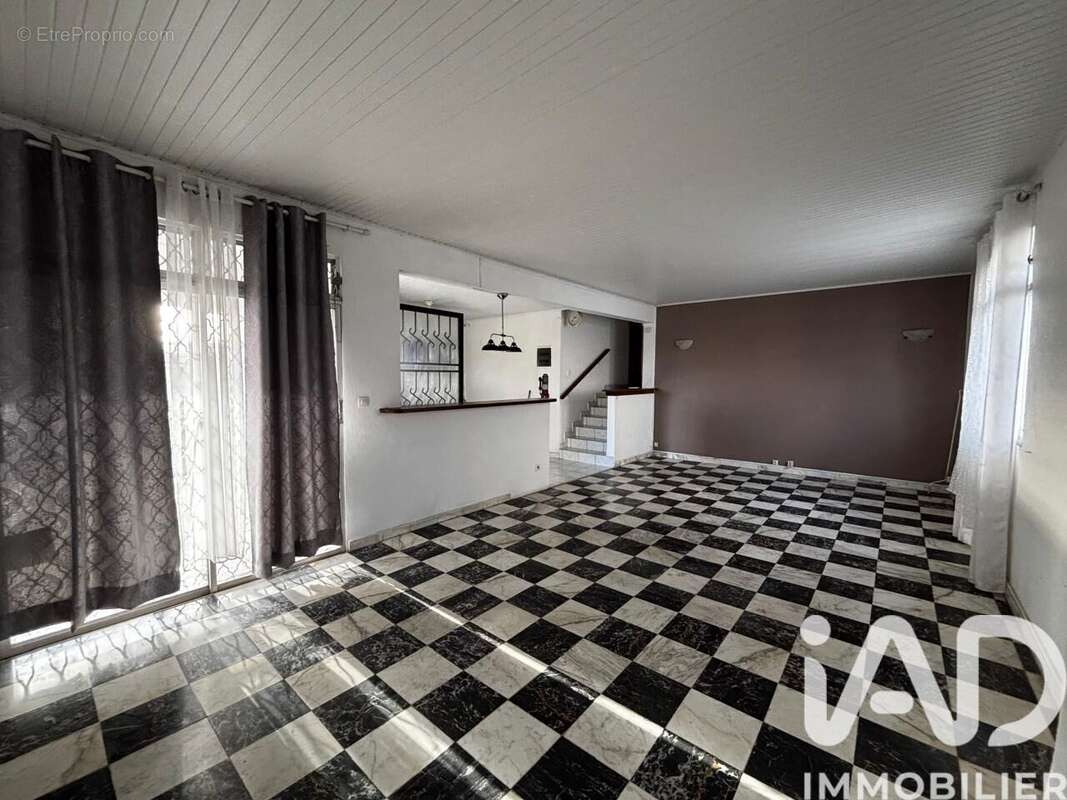Photo 7 - Appartement à LE LAMENTIN