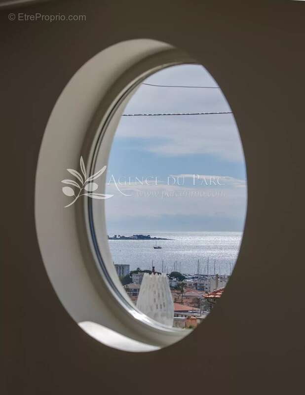 Elégante villa avec vue mer époustouflante! - photo 11