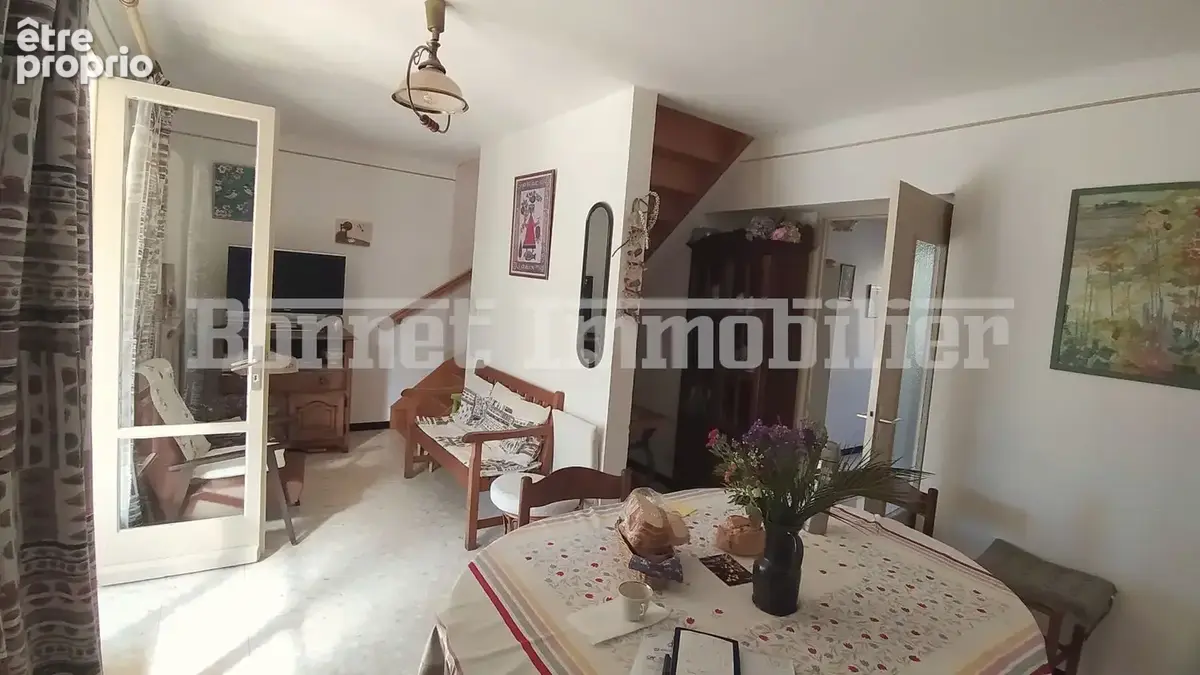 À vendre   nyons   grande villa de 1960   200m2   6 chambres   terrain 603m2 - photo 3