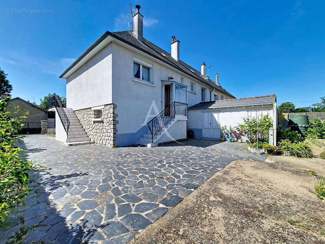 Maison à LE LION-D'ANGERS
