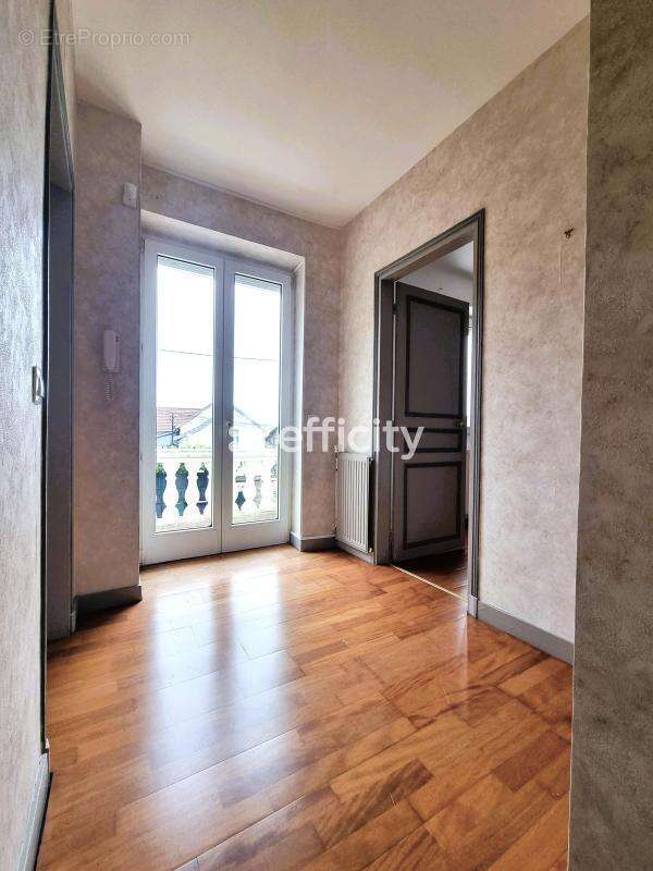 Appartement - photo 10