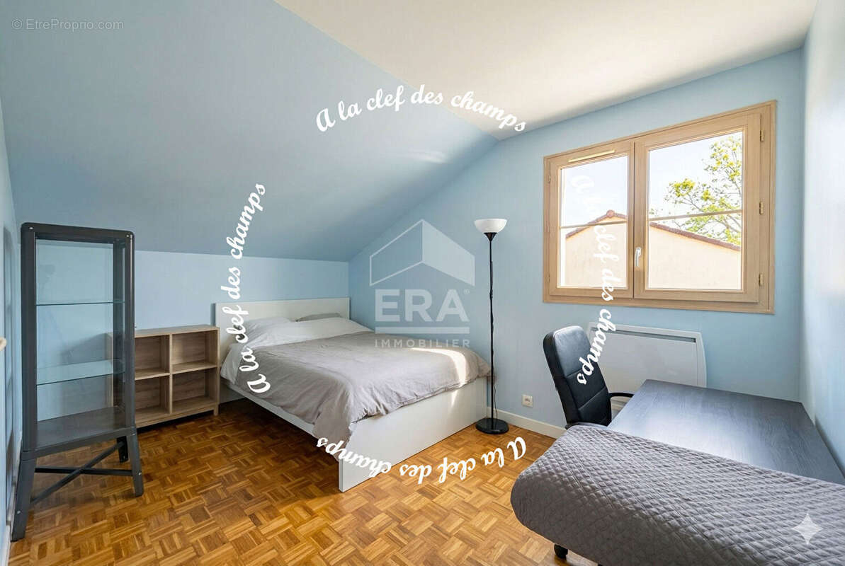 Maison à GIF-SUR-YVETTE