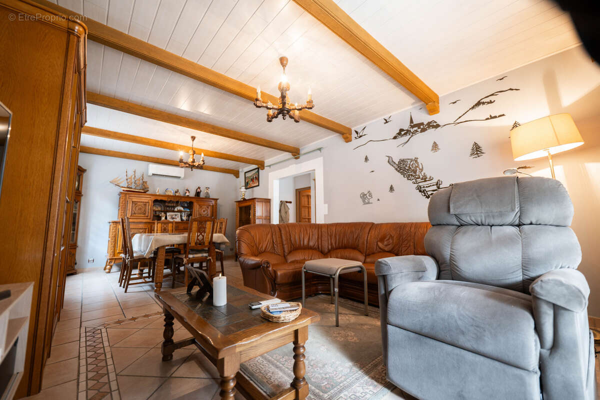 Maison à SAINT-MARCEL-D&#039;ARDECHE