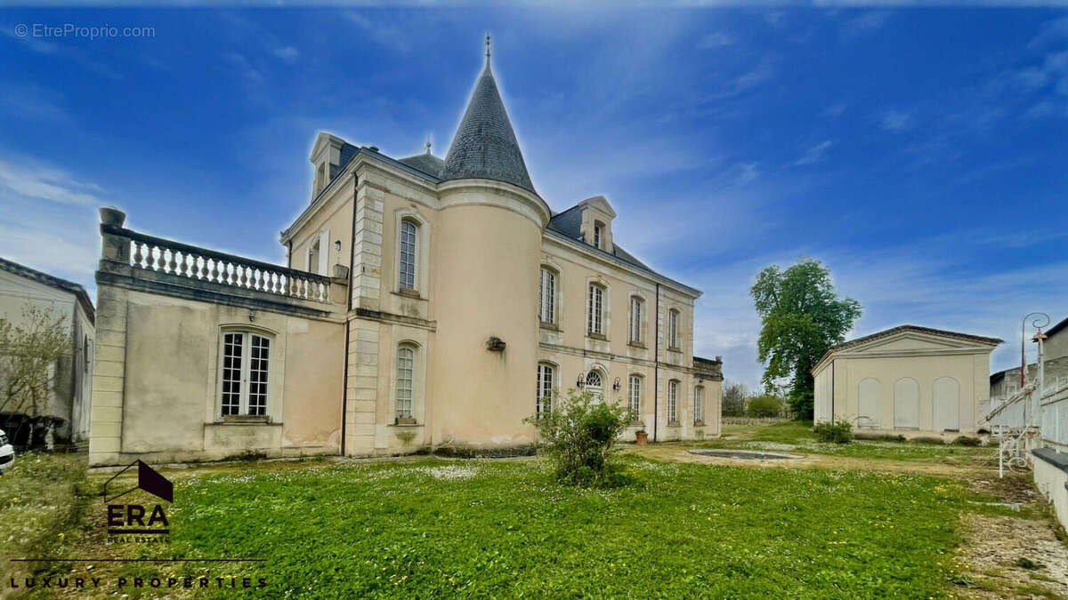 Maison à MOULIS-EN-MEDOC