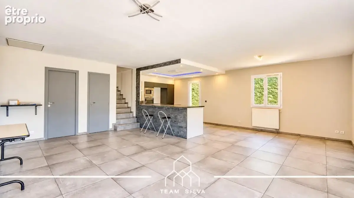 Maison 5 pièces 105 m² à vendre à Vonnas (01540) - photo 5