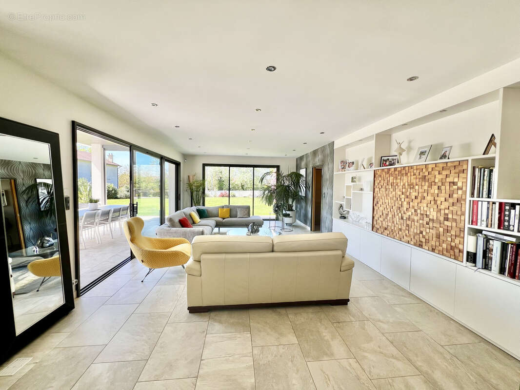 Villa d’architecte aux prestations hauts de gamme - photo 4