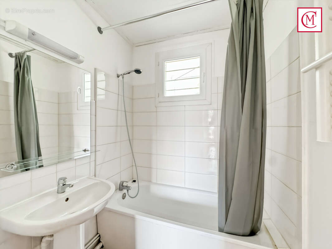 Appartement à CROLLES