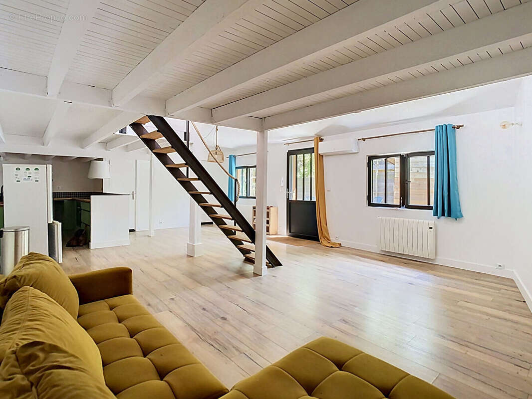 Appartement à LE BOUSCAT