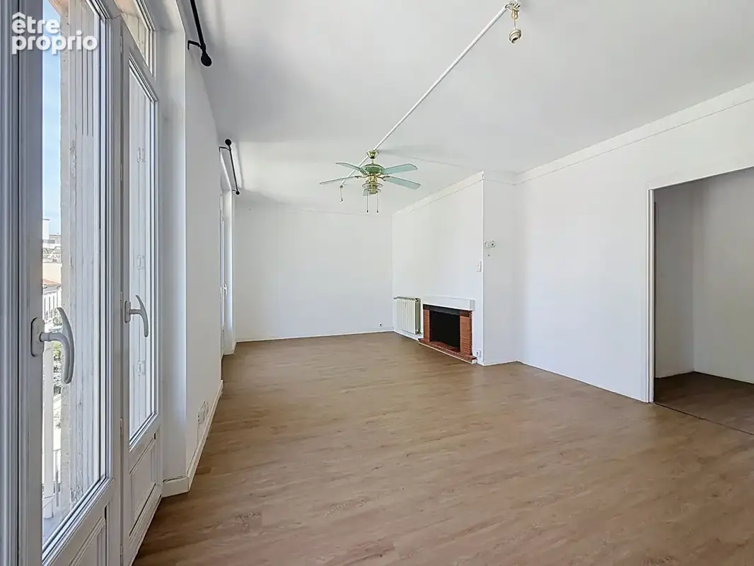 Appartement T4 de 95 m² avec parking et cave Avignon - photo 2