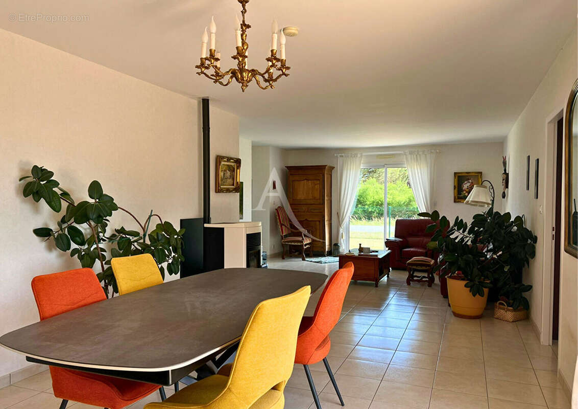 Maison à BEAUVOIR-SUR-MER