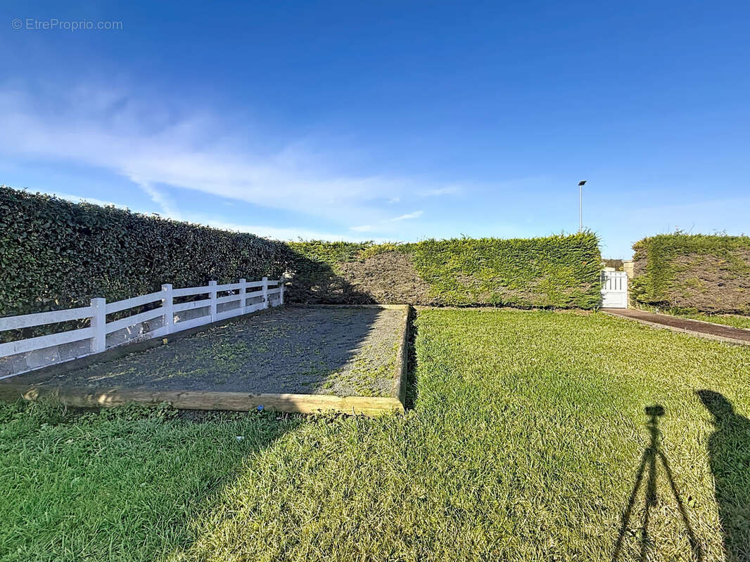 Maison à GOUVILLE-SUR-MER