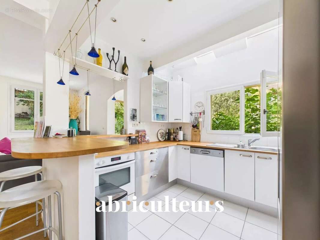 Maison à RUEIL-MALMAISON