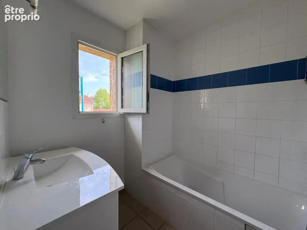 Maison t4 mitoyenne 1 côté - photo 17