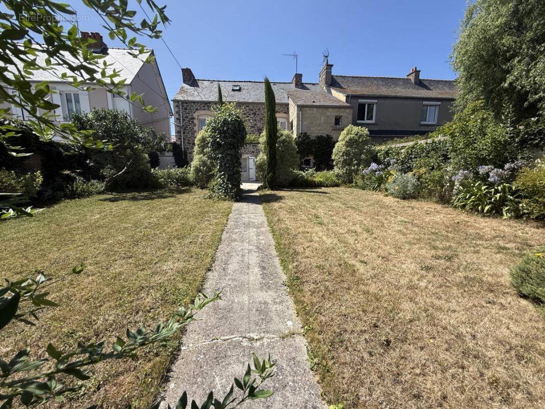 Maison à SAINT-MALO