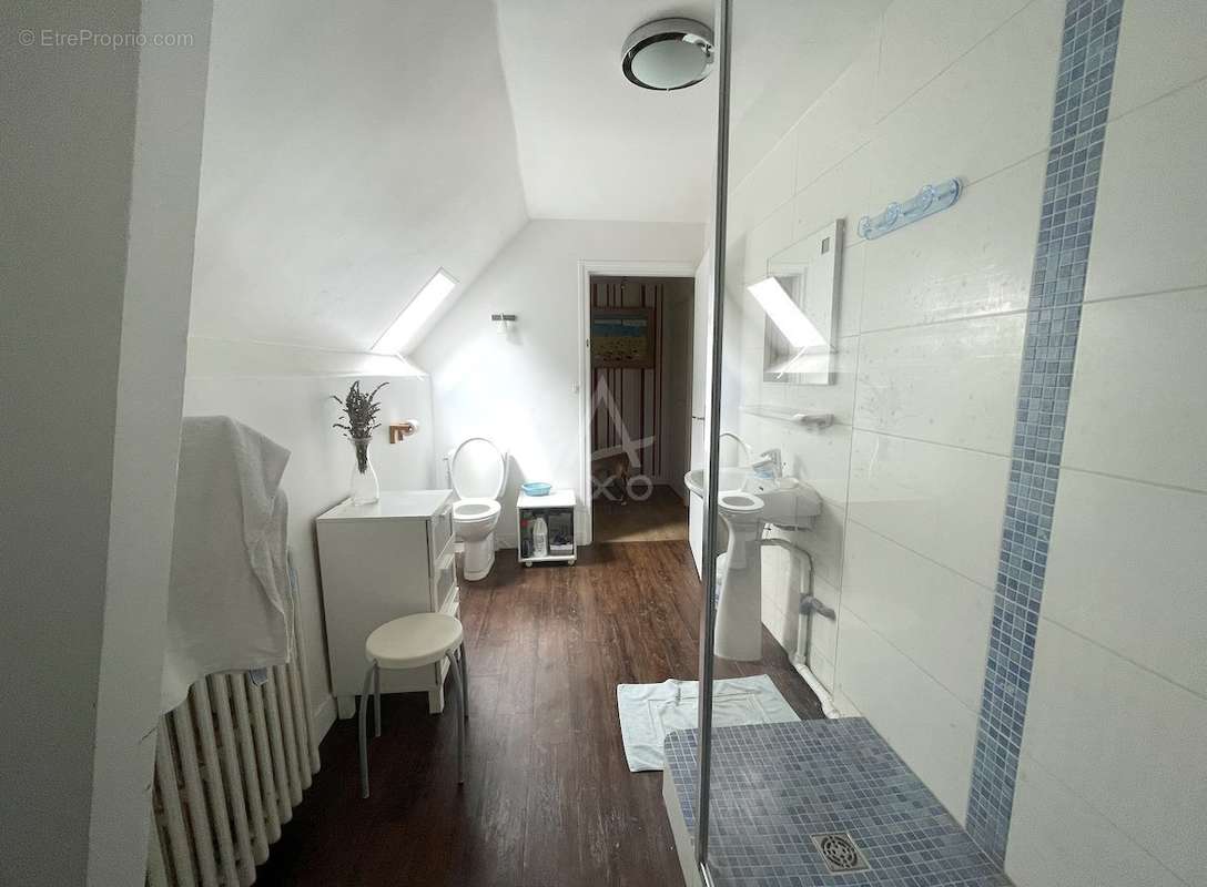 Maison à LE PIN-AU-HARAS