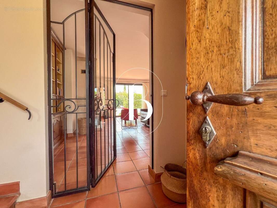 Maison 180 m² à Sabran  - photo 13