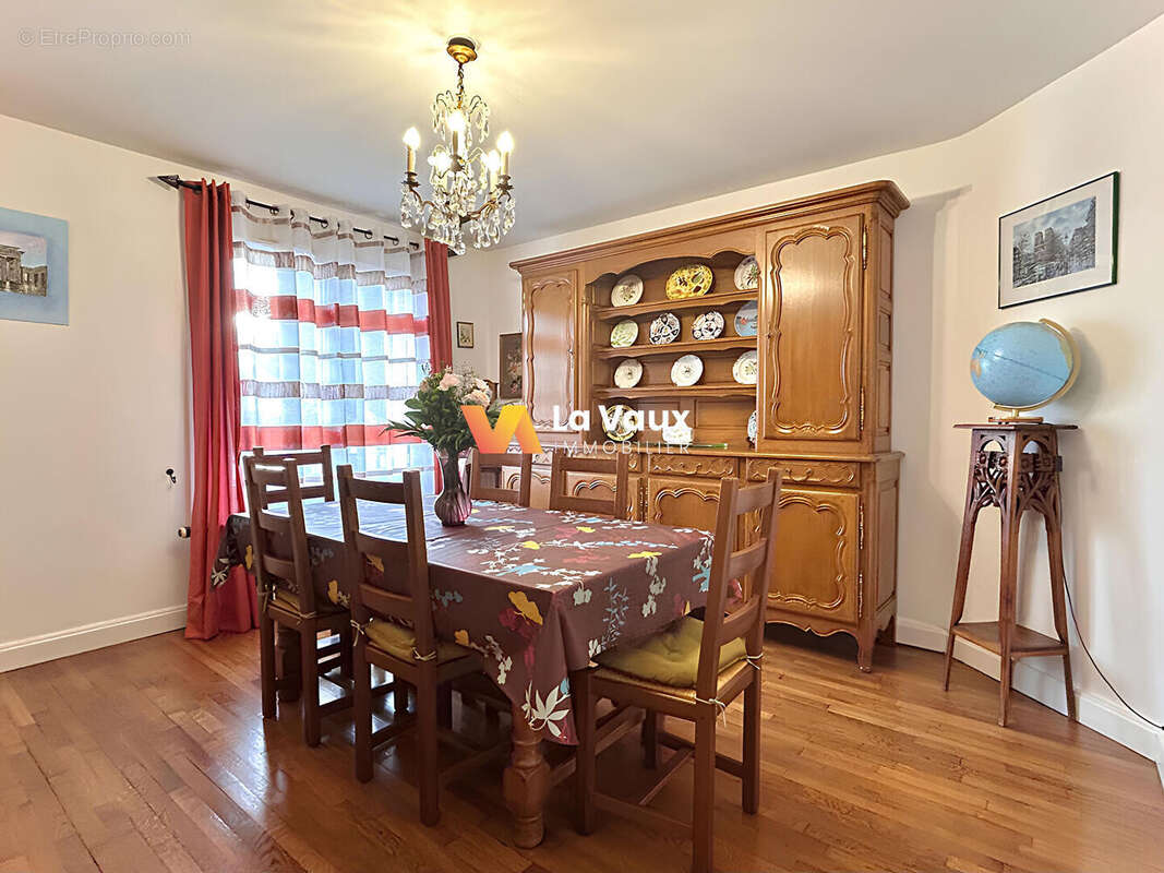 Maison à NEUVES-MAISONS