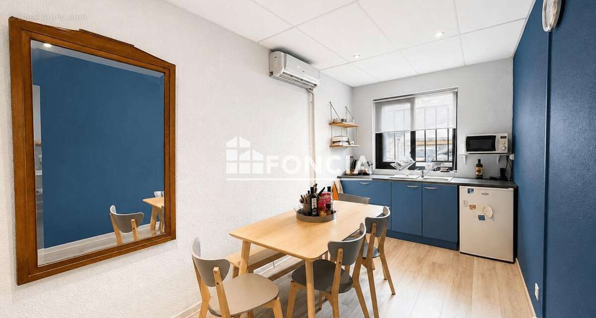 INVESTISSEMENT LOCATIF - VILLEURBANNE – 69100 - Local d’activité loué – Opportunité d’investissement - photo 4