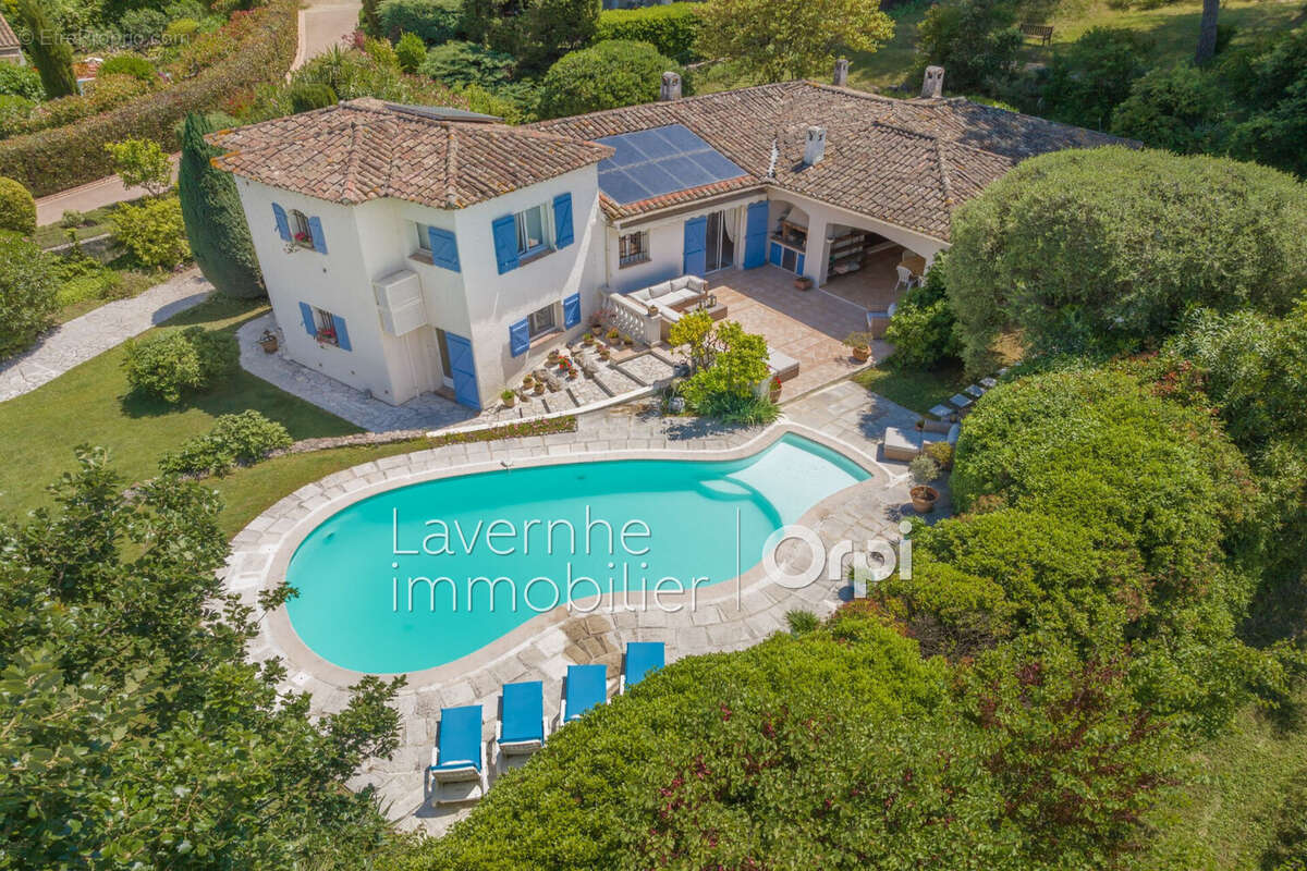 Maison à AURIBEAU-SUR-SIAGNE