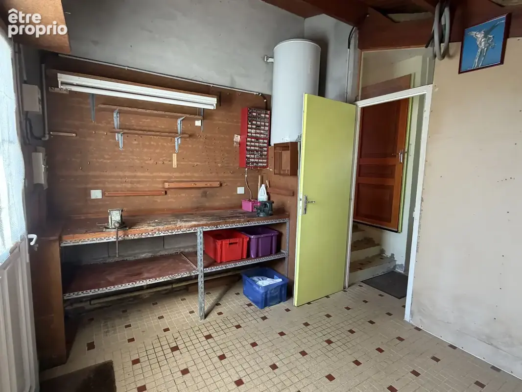 Maison à Ker Chauvineau, dans un chemin de terre, secteur très calme. - photo 12