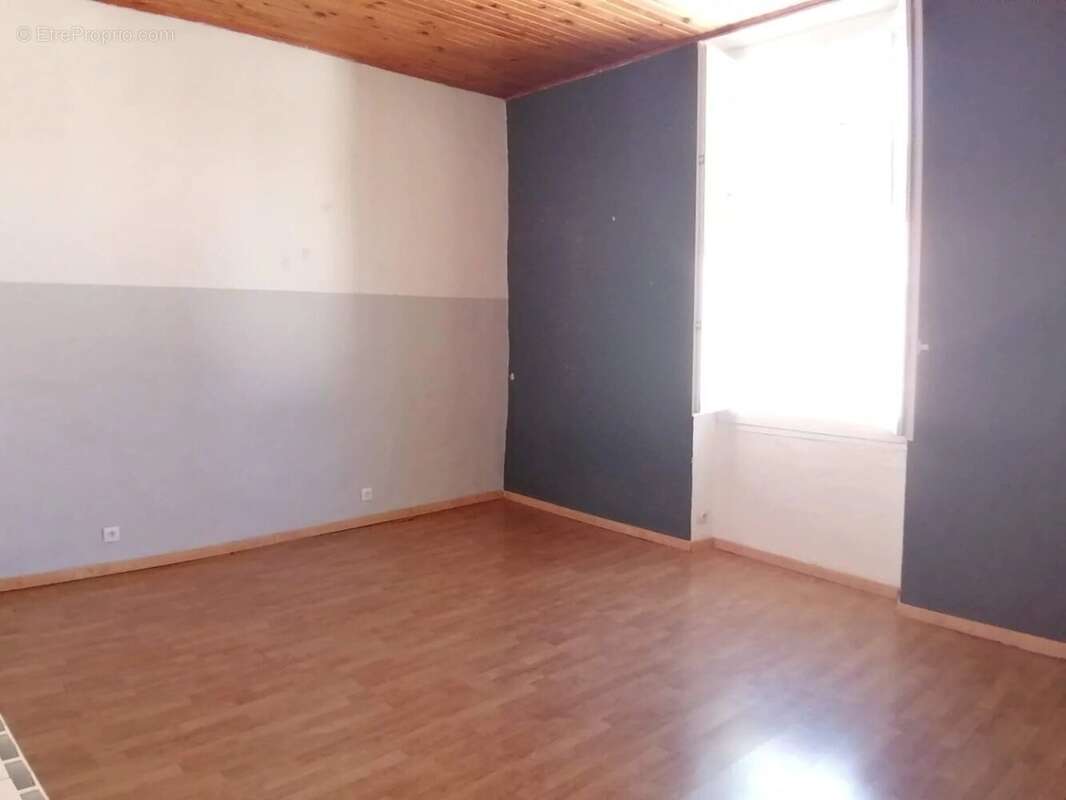 Maison à SAINT-HIPPOLYTE-DU-FORT