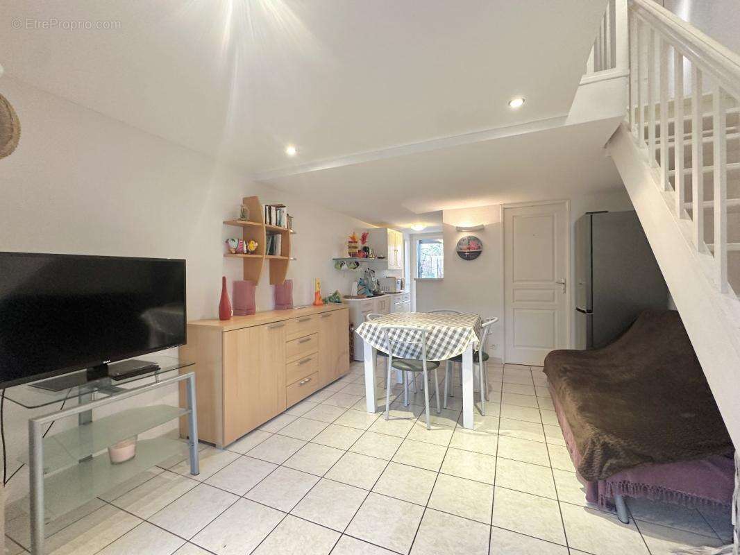 Maison à VALRAS-PLAGE