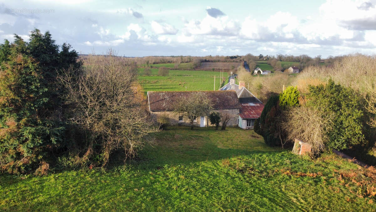 Maison à SAINT-PATRICE-DE-CLAIDS
