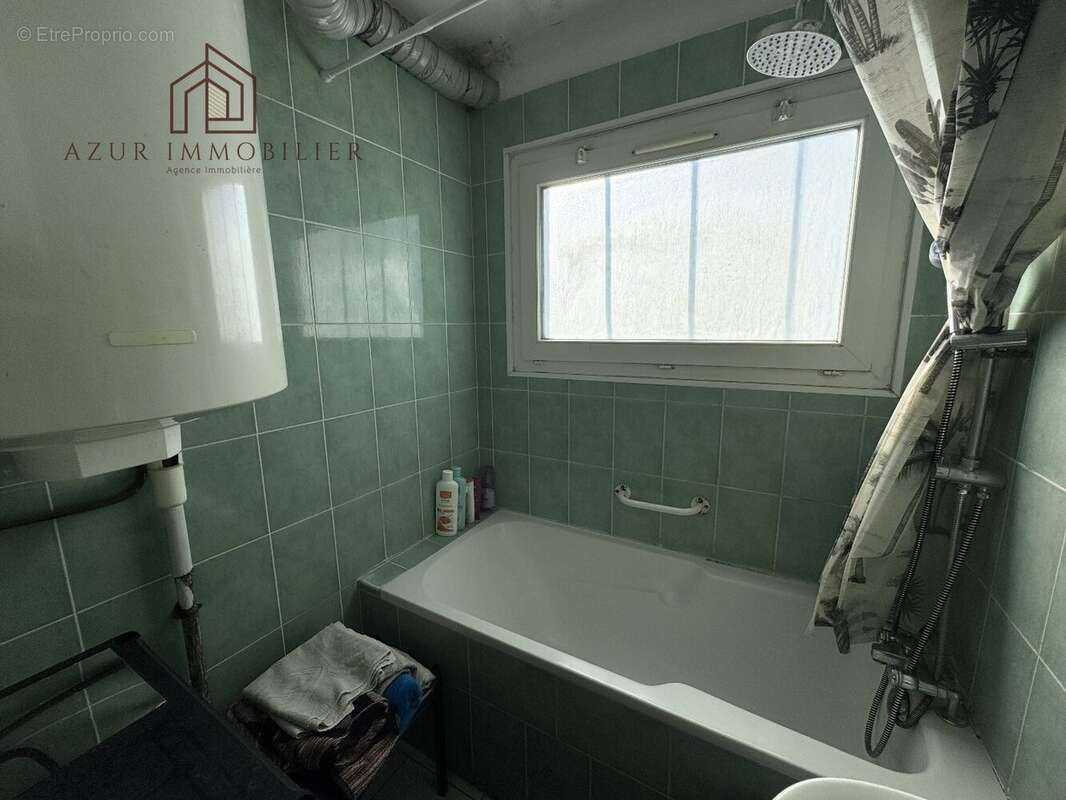 Appartement à LIGNAN-SUR-ORB