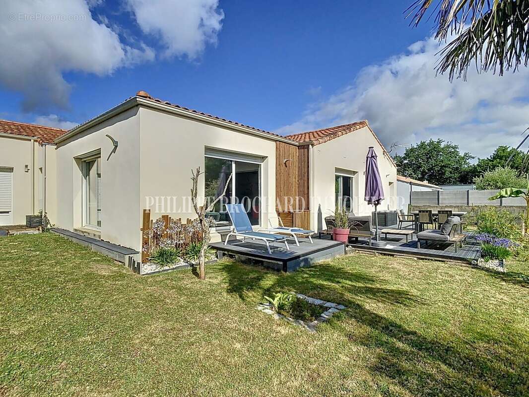 Maison à LE POIRE-SUR-VIE