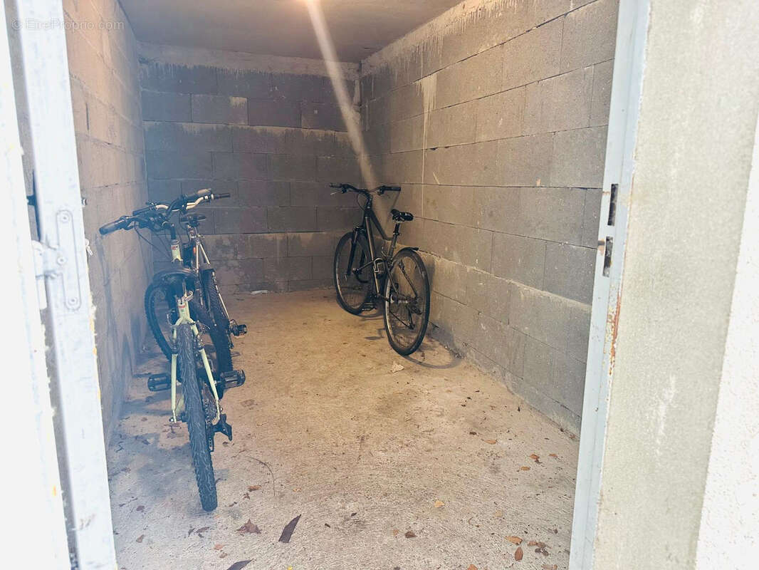 EXCLUSIVITE A vendre studio libre Tours Prébendes - photo 6