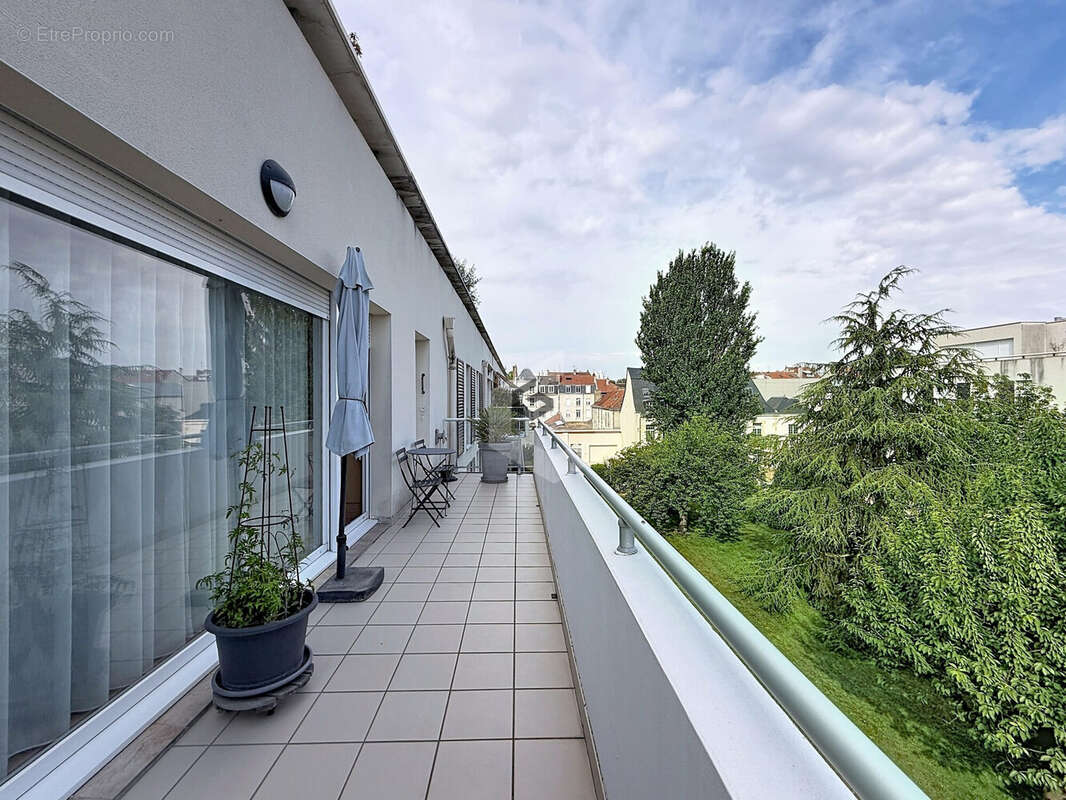 Appartement 68 m² à Reims  - photo 8