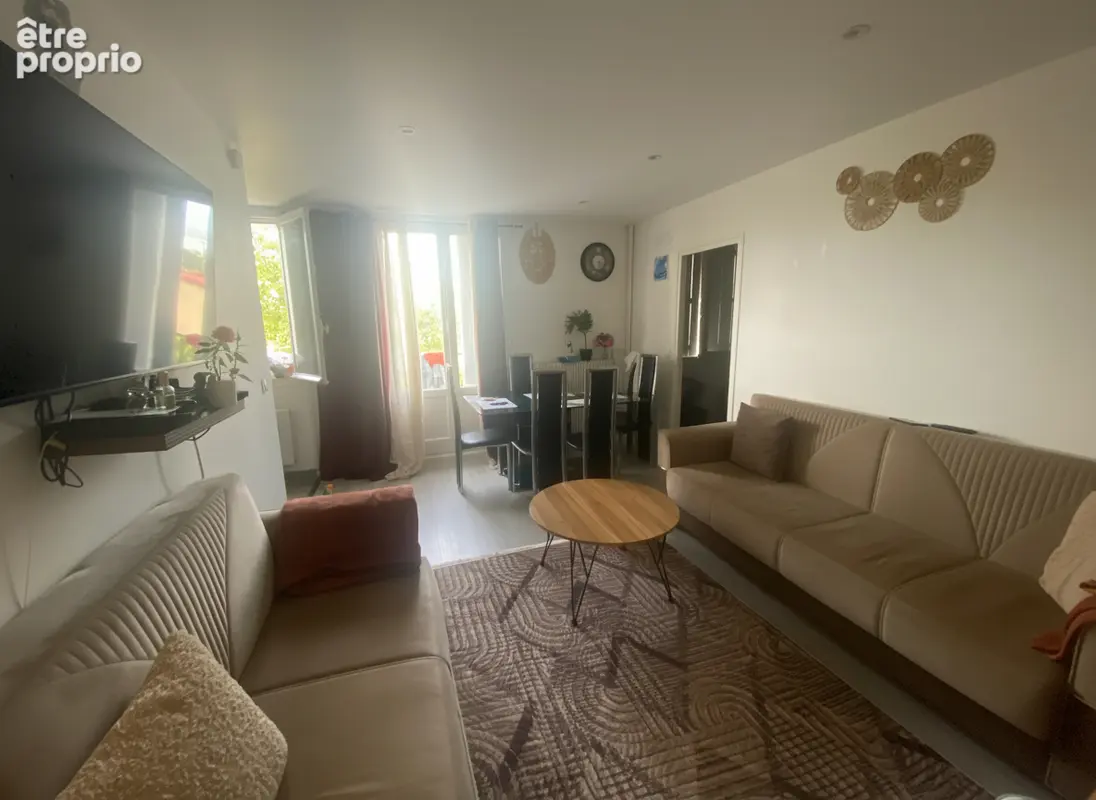 Appartement 3 pièces à vendre à Meaux République - Confort et proximité assurés - photo 2