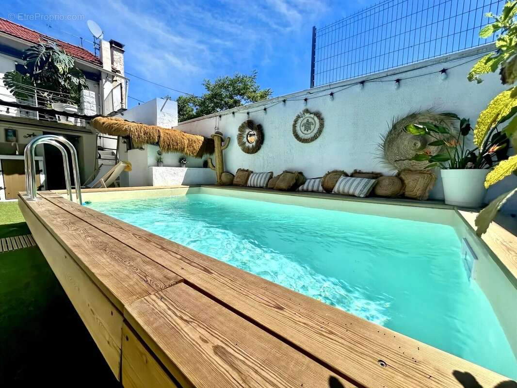 Appartement à LA PENNE-SUR-HUVEAUNE