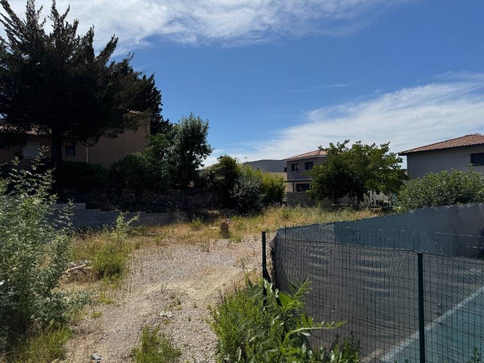 Terrain à GIGEAN