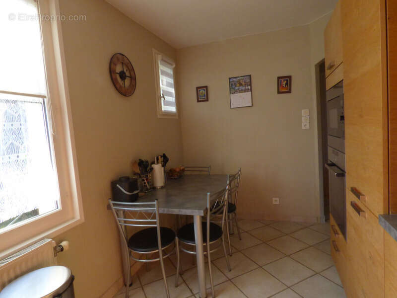 Maison à vendre 5 pièces BELLEVILLE EN BEAUJOLAIS (69) - Terrain de 1000 m2 - photo 17