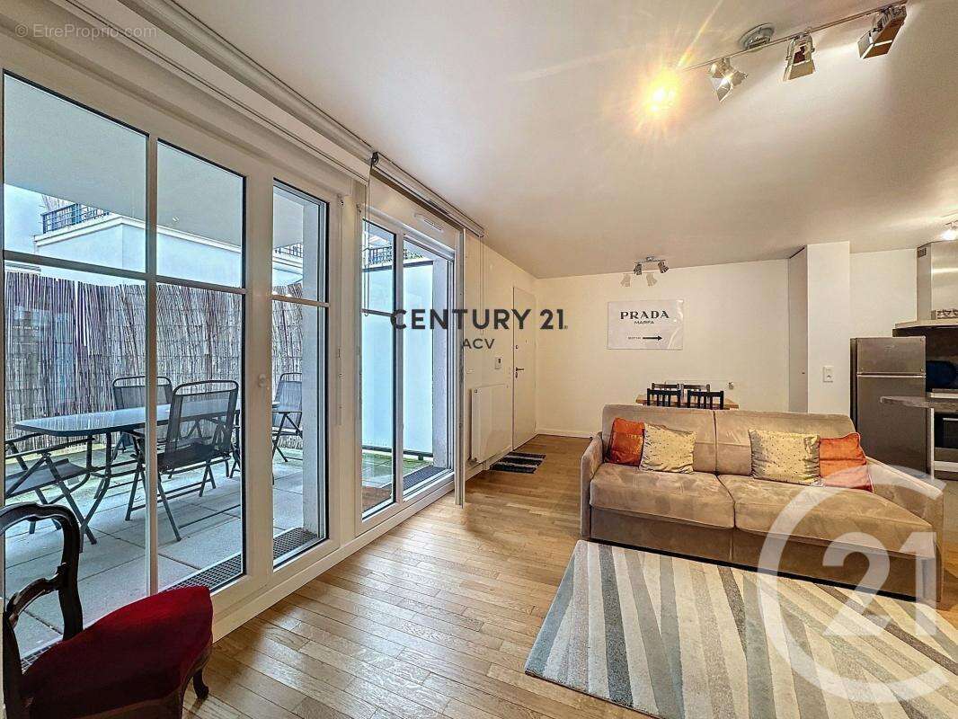 Appartement à MAISONS-ALFORT