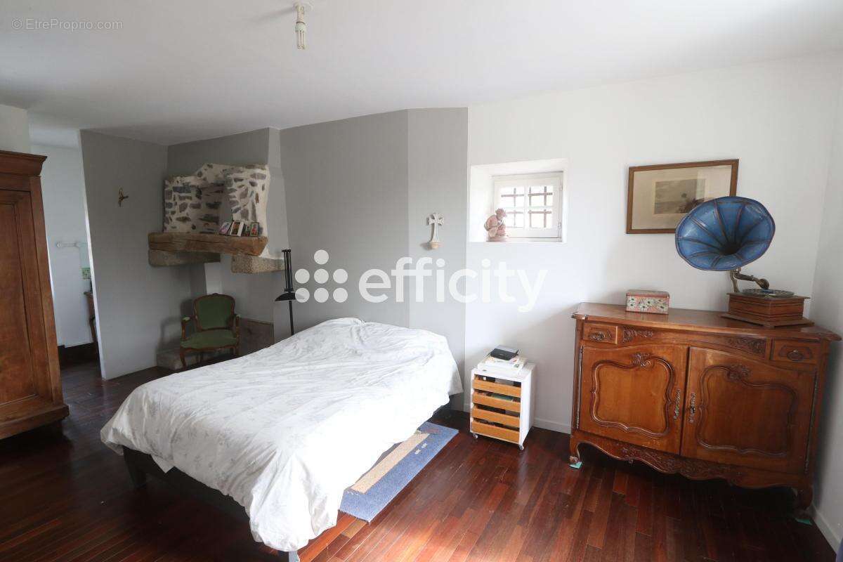 Maison 450 m² à Blainville-Sur-Mer  - photo 6