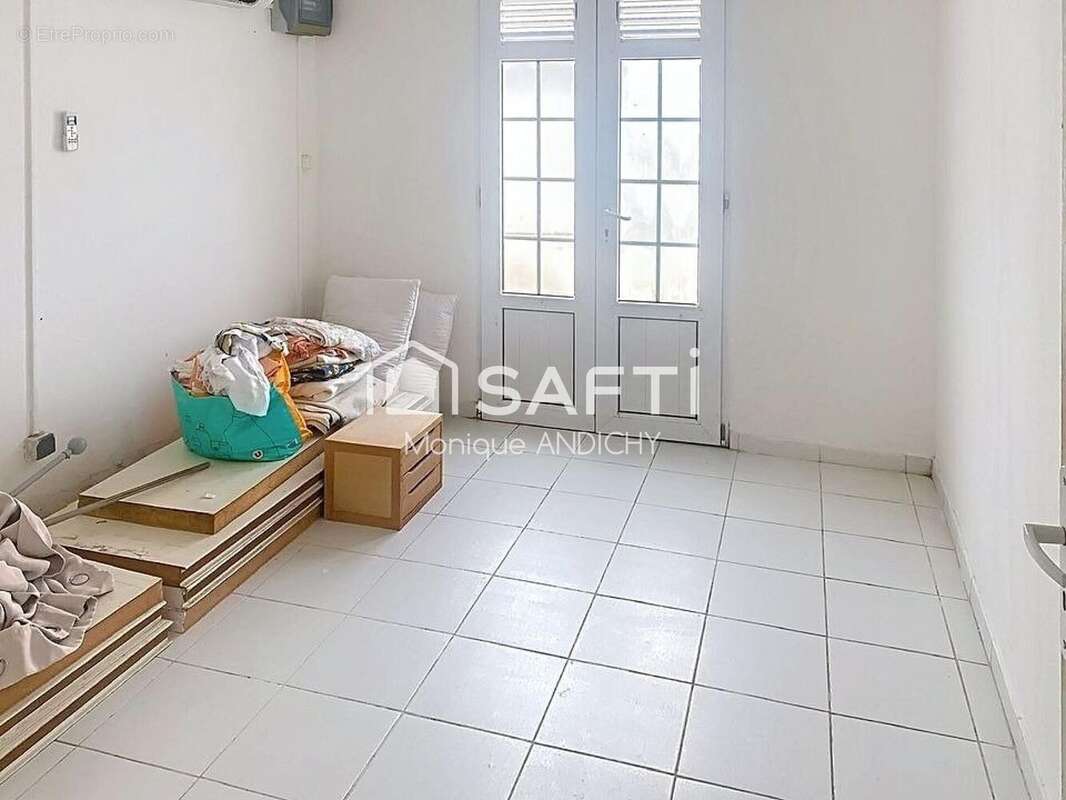 Maison 135 m² à Fort-De-France  - photo 6