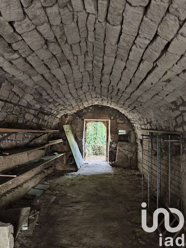 Photo 6 - Parking à RAUZAN