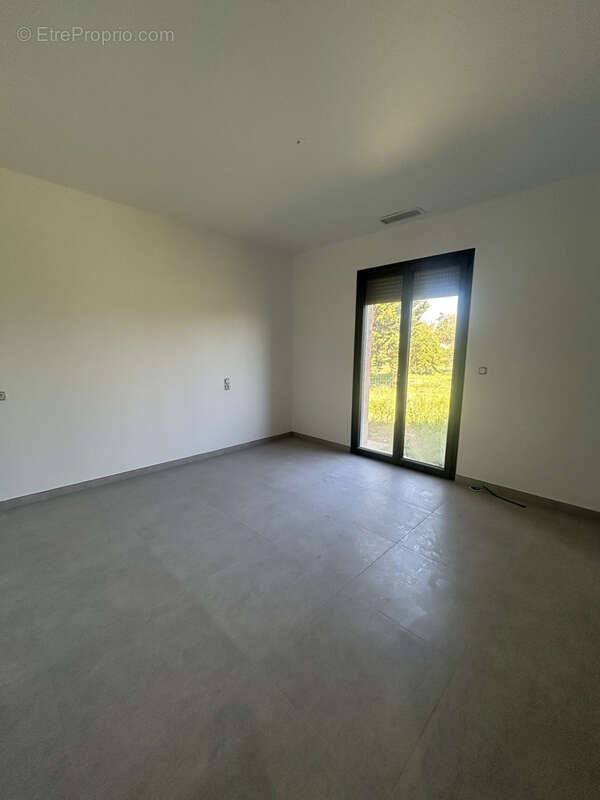 Maison à SAINTE-BAZEILLE