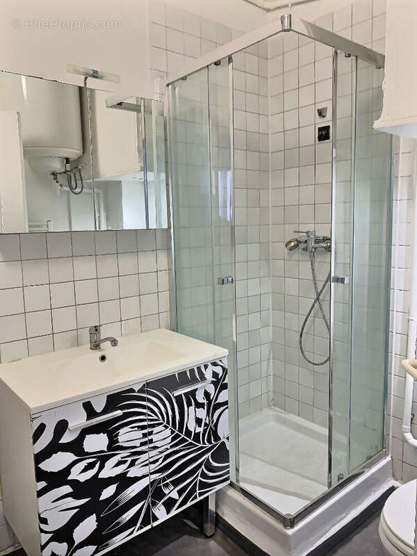 Appartement à MARSEILLE-6E