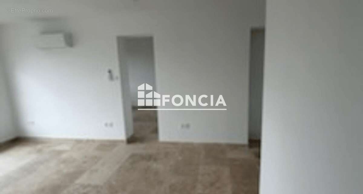 Appartement à SALON-DE-PROVENCE