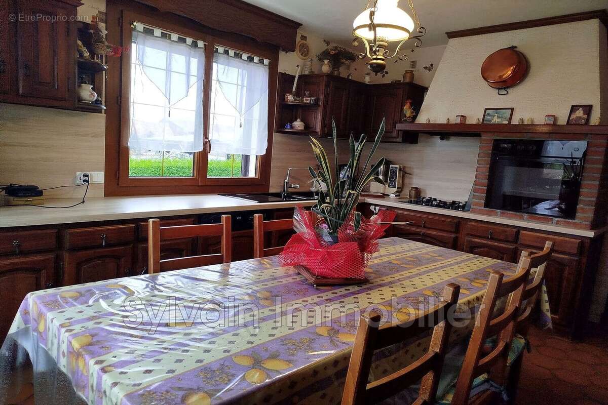 Maison à FORGES-LES-EAUX