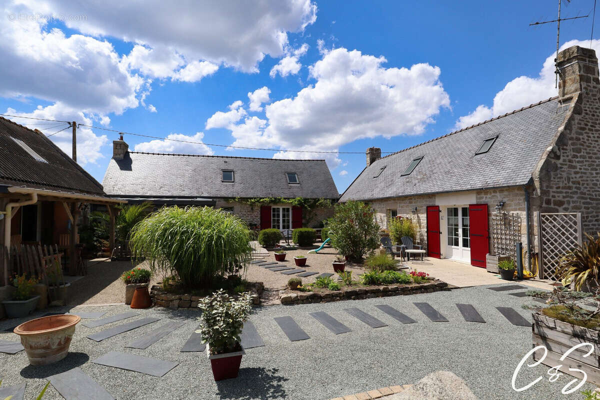 Maison à PLOBANNALEC-LESCONIL