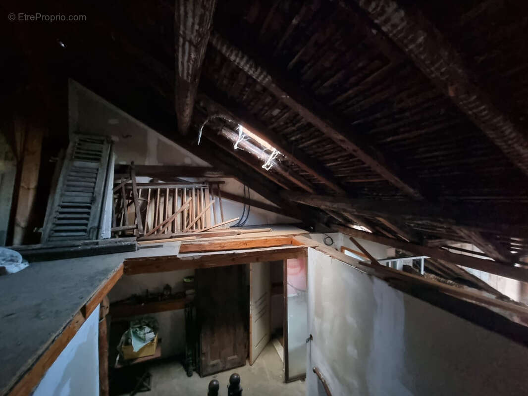 Appartement à EVIAN-LES-BAINS
