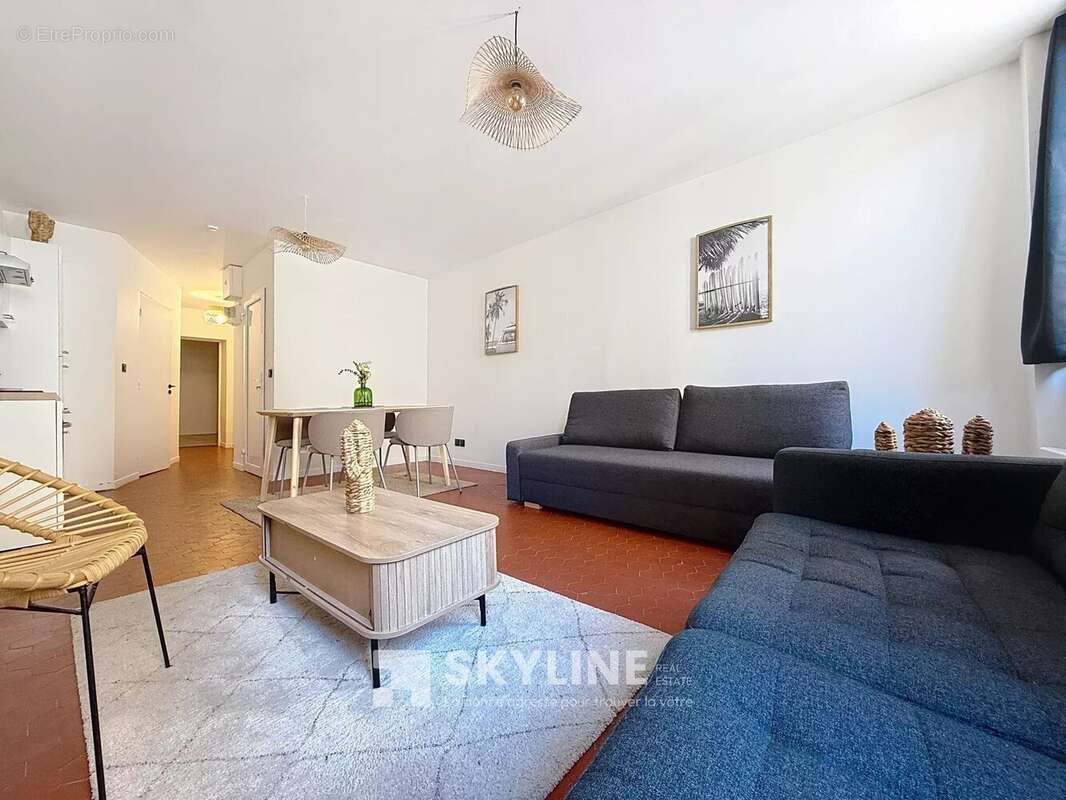 Appartement à MARSEILLE-2E