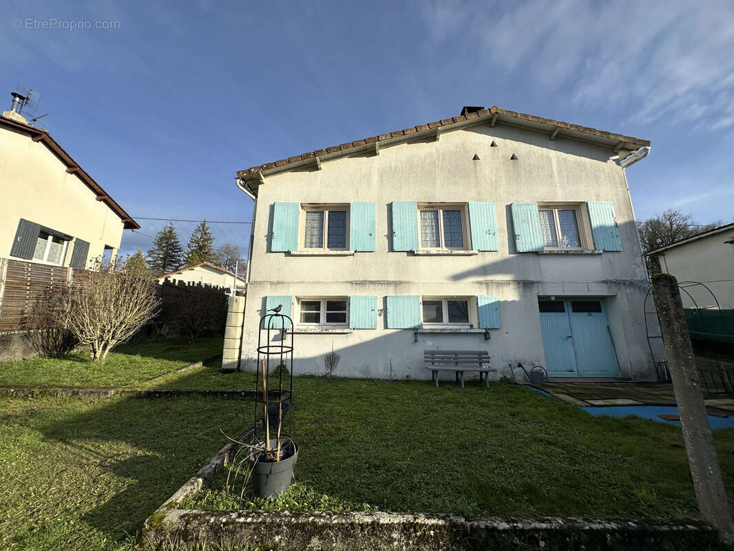Maison à CHALAIS