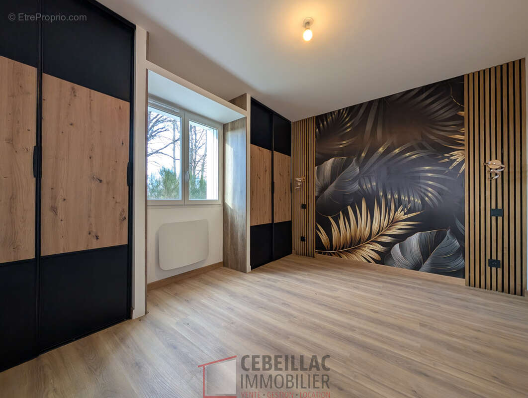 Maison à LES ANCIZES-COMPS