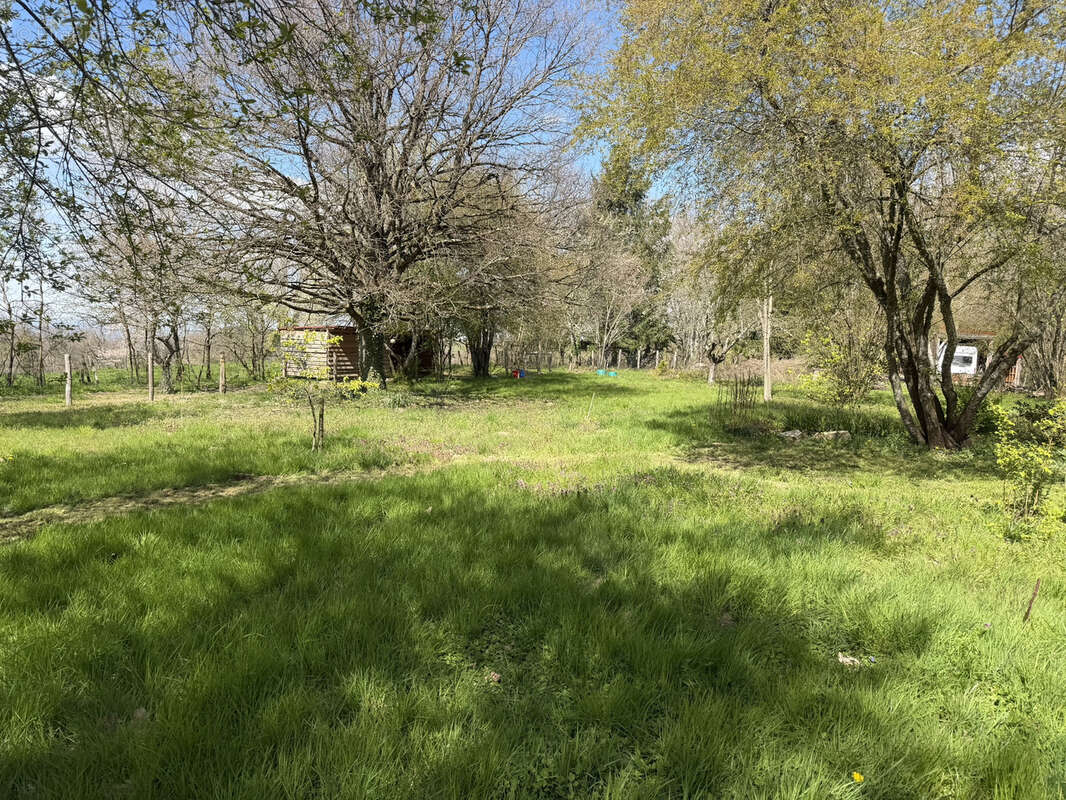 Maison à AUGEROLLES