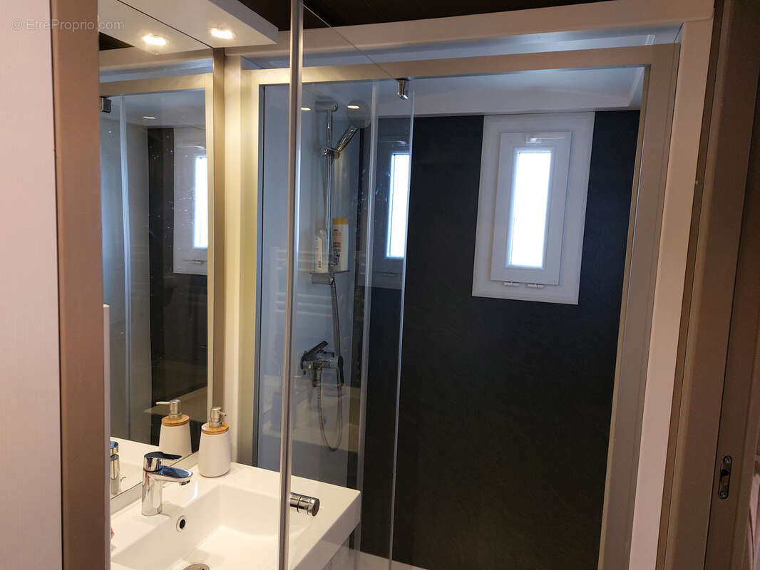 Maison à LA CHAPELLE-HERMIER